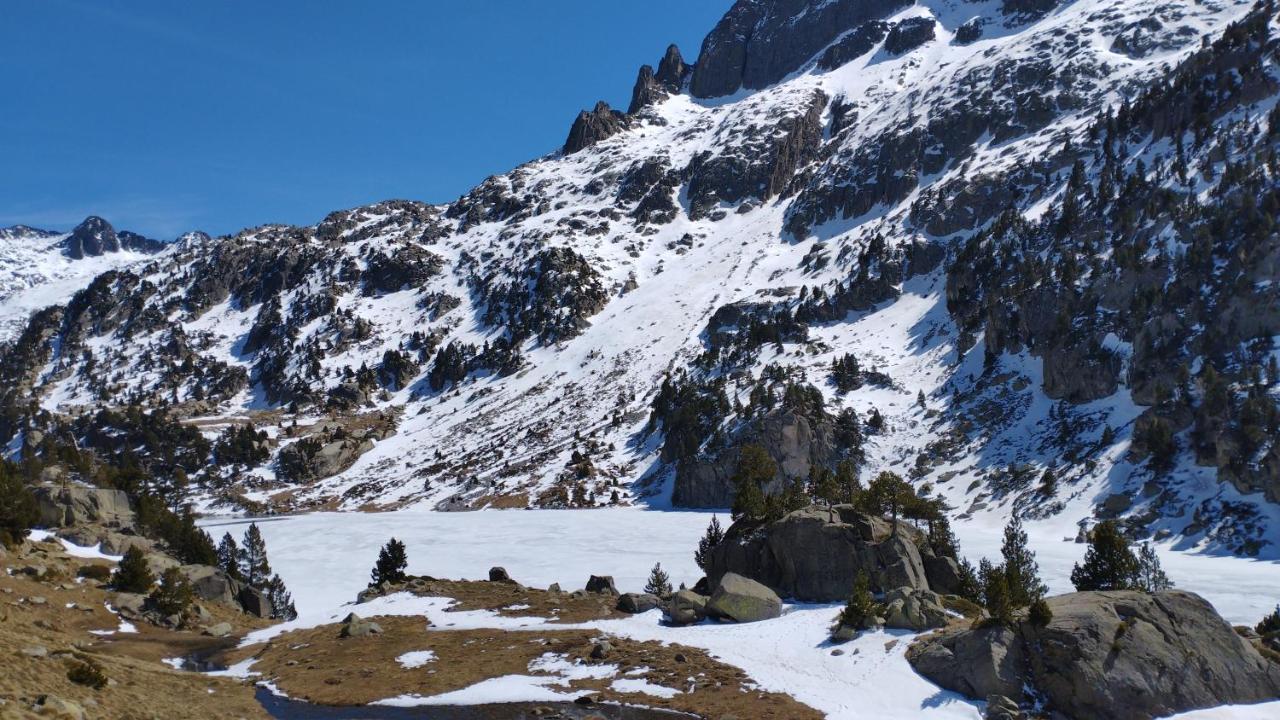 Esqui, Aigueestortes Y Boi-Tauell A Tus Pies En Ebrehogar Пла-де-л'Эрмита Экстерьер фото