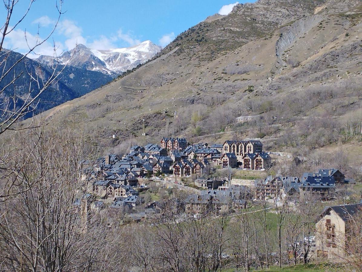 Esqui, Aigueestortes Y Boi-Tauell A Tus Pies En Ebrehogar Пла-де-л'Эрмита Экстерьер фото